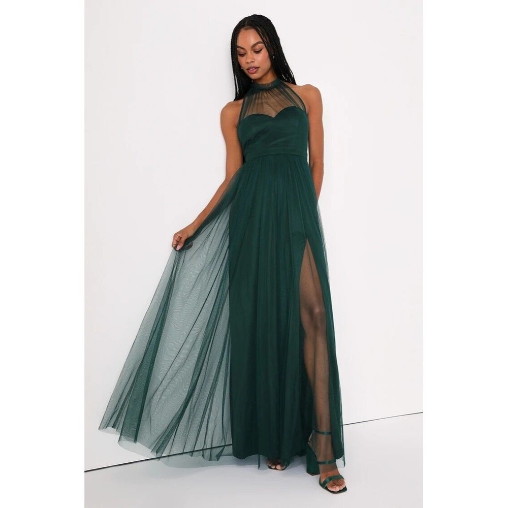 NWOT Size Medium Lulus Emerald Green Tulle Halter Maxi Dress. MM2453L